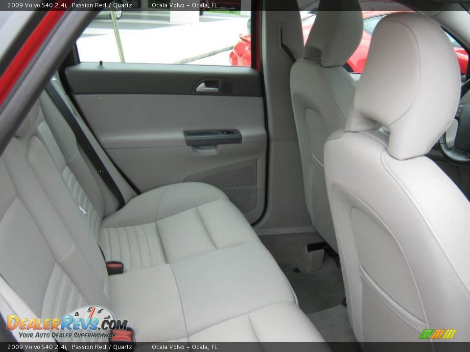 2009 Volvo S40 2.4i Passion Red / Quartz Photo #20