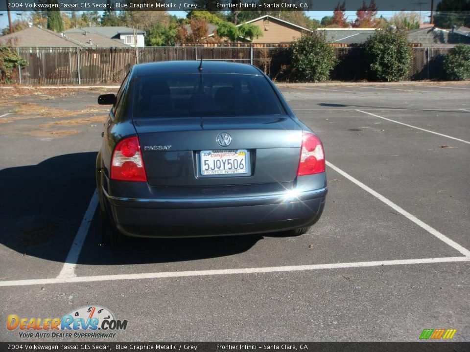 2004 Volkswagen Passat GLS Sedan Blue Graphite Metallic / Grey Photo #7