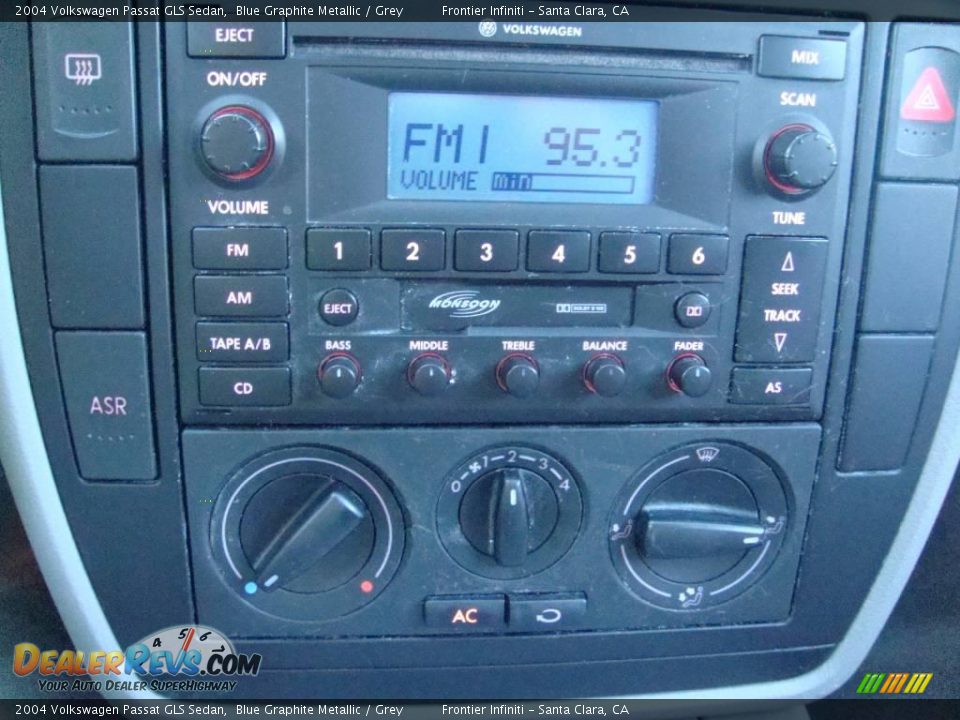 2004 Volkswagen Passat GLS Sedan Blue Graphite Metallic / Grey Photo #13