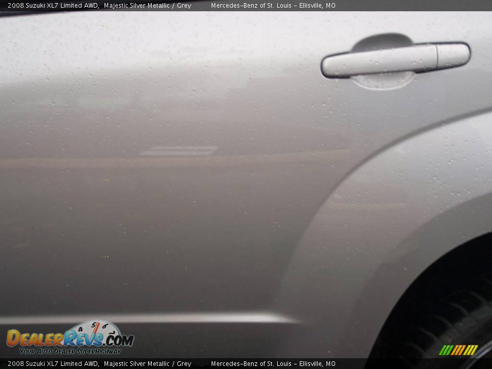 2008 Suzuki XL7 Limited AWD Majestic Silver Metallic / Grey Photo #10