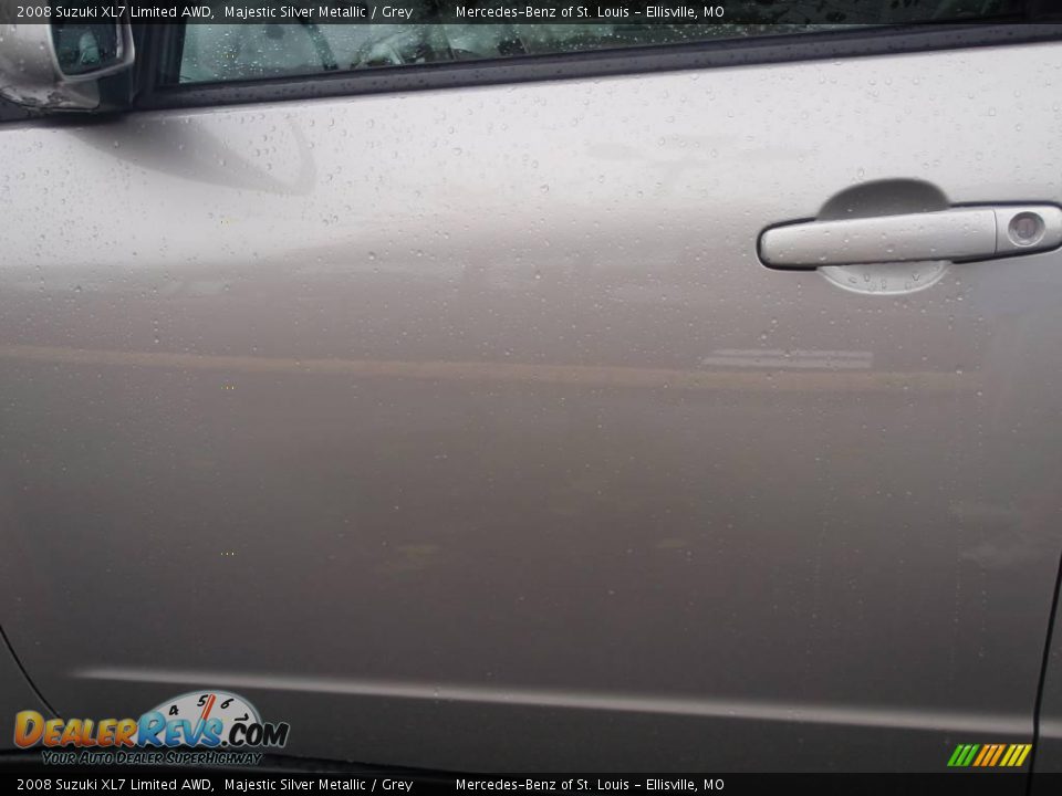 2008 Suzuki XL7 Limited AWD Majestic Silver Metallic / Grey Photo #11