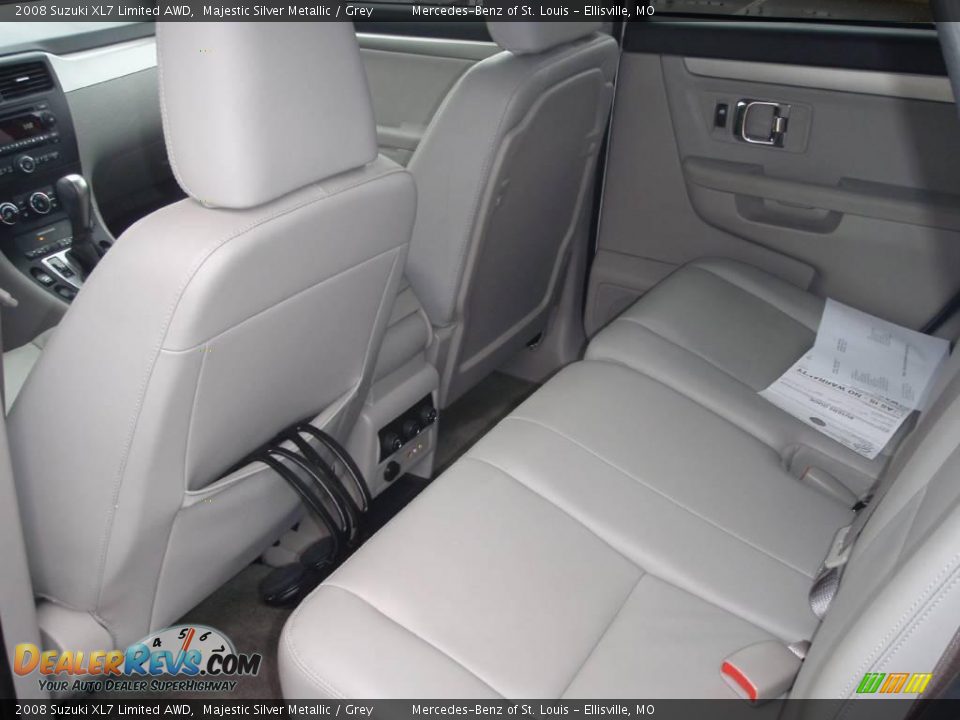 2008 Suzuki XL7 Limited AWD Majestic Silver Metallic / Grey Photo #15