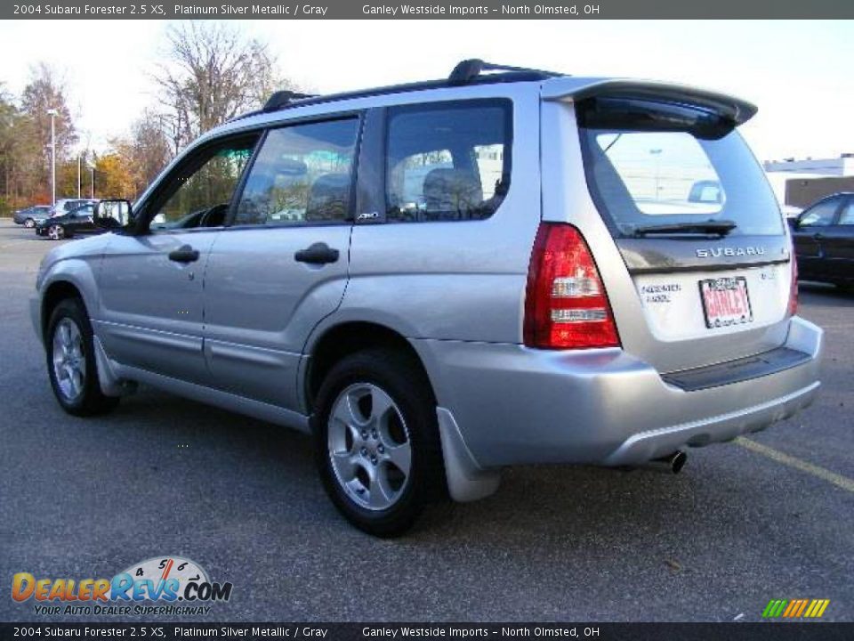 2004 Subaru Forester 2.5 XS Platinum Silver Metallic / Gray Photo #3