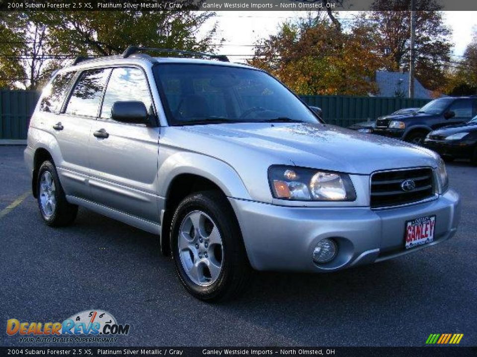 2004 Subaru Forester 2.5 XS Platinum Silver Metallic / Gray Photo #7