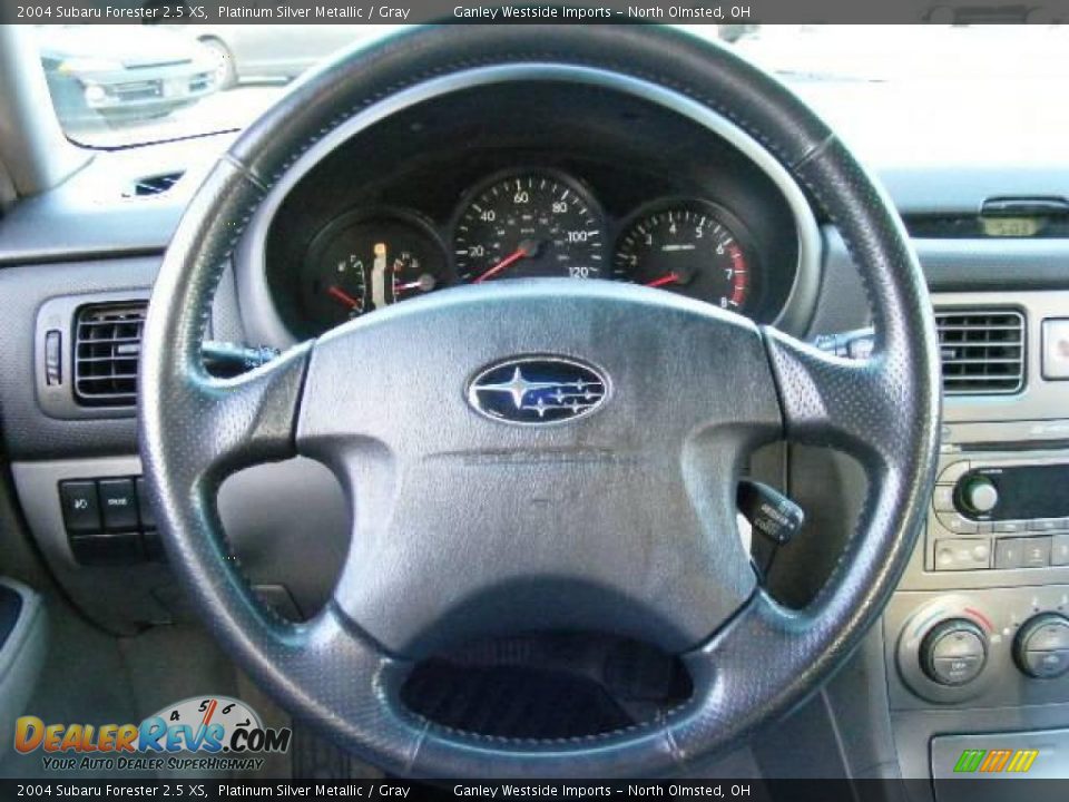 2004 Subaru Forester 2.5 XS Platinum Silver Metallic / Gray Photo #15