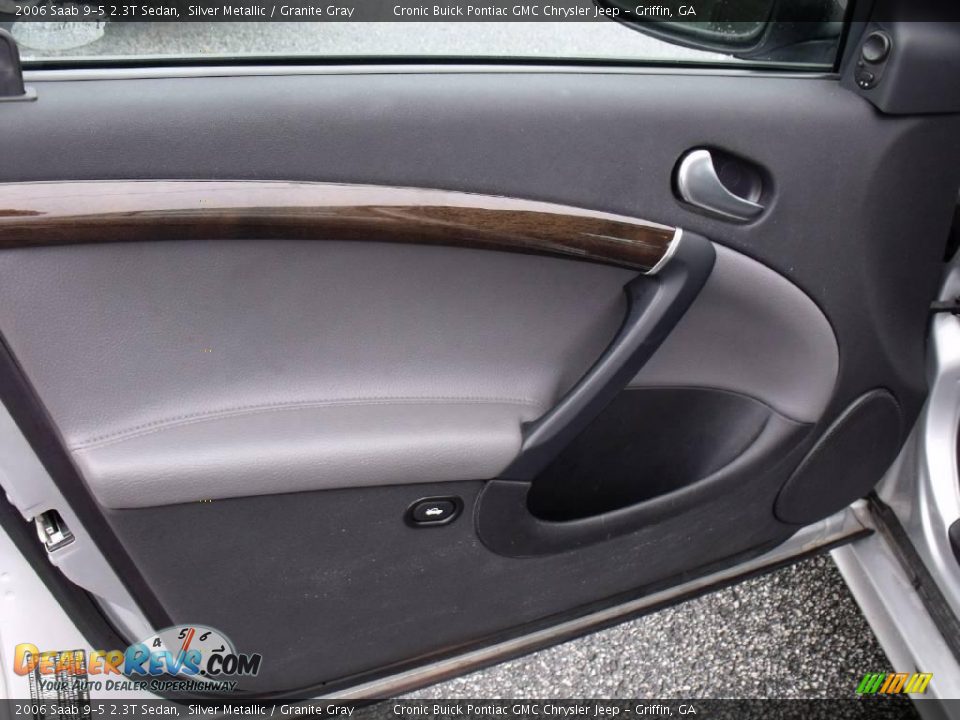 2006 Saab 9-5 2.3T Sedan Silver Metallic / Granite Gray Photo #11