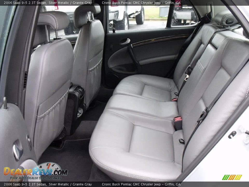 2006 Saab 9-5 2.3T Sedan Silver Metallic / Granite Gray Photo #12