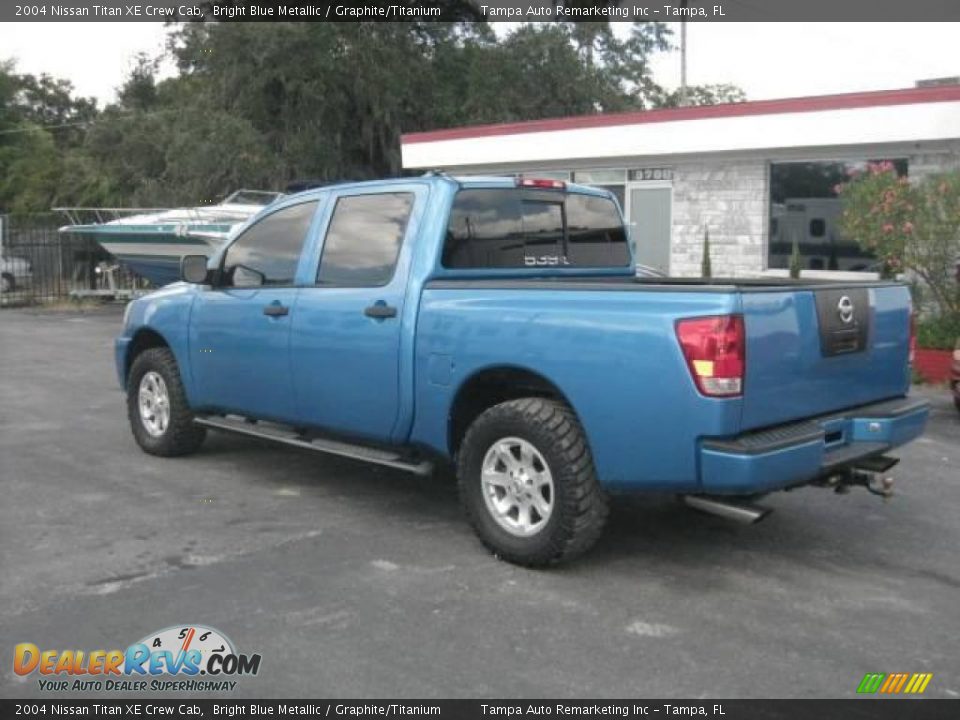 2004 Nissan Titan XE Crew Cab Bright Blue Metallic / Graphite/Titanium Photo #4