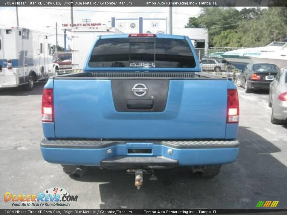 2004 Nissan Titan XE Crew Cab Bright Blue Metallic / Graphite/Titanium Photo #5