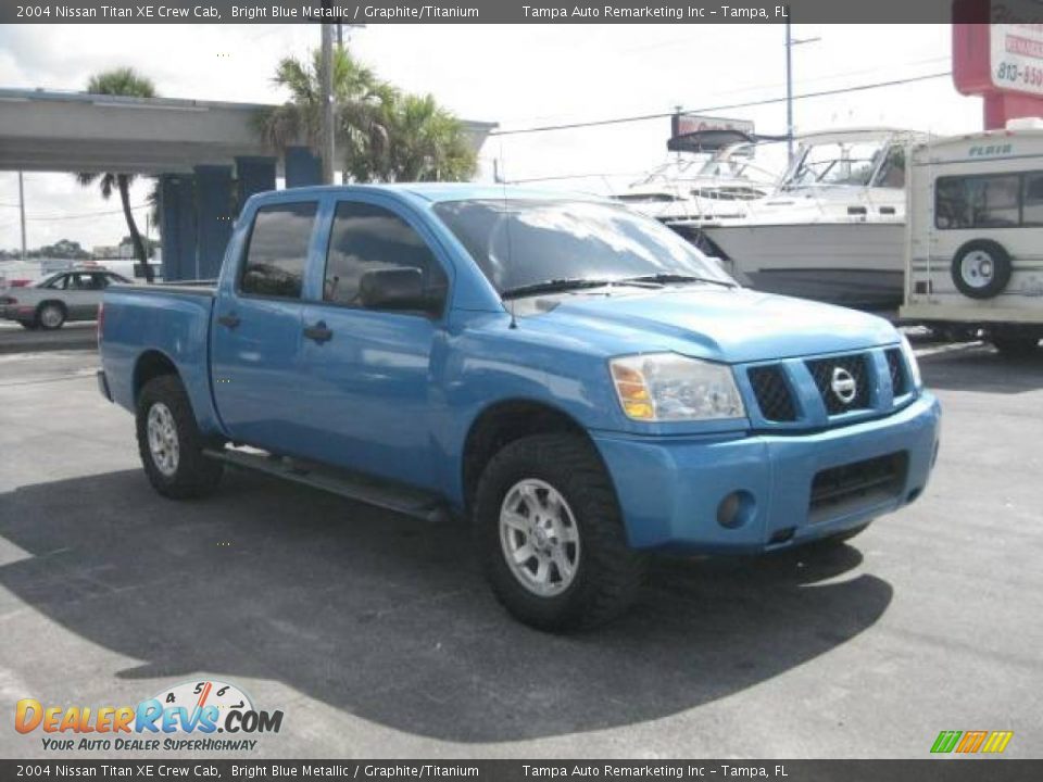 2004 Nissan Titan XE Crew Cab Bright Blue Metallic / Graphite/Titanium Photo #8