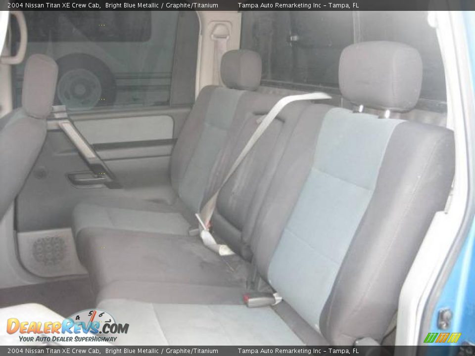 2004 Nissan Titan XE Crew Cab Bright Blue Metallic / Graphite/Titanium Photo #14