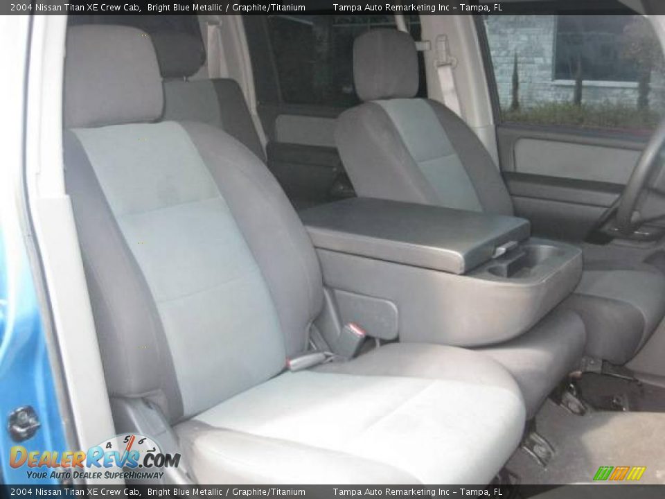 2004 Nissan Titan XE Crew Cab Bright Blue Metallic / Graphite/Titanium Photo #15