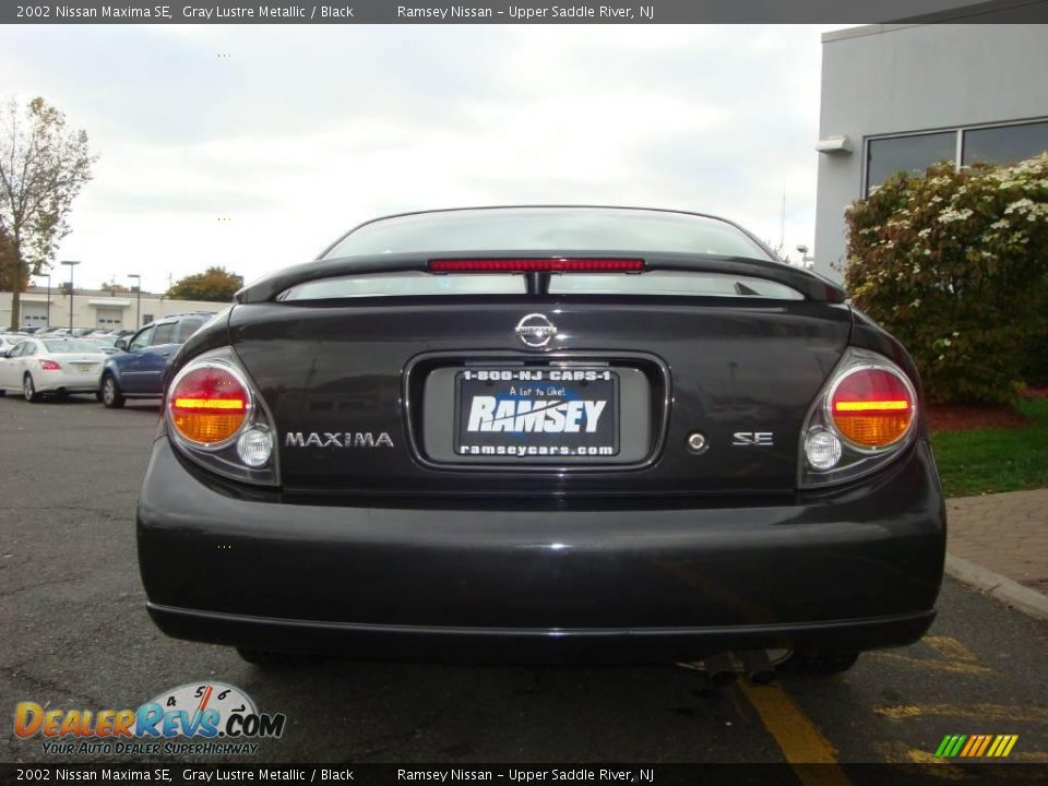 2002 Nissan Maxima SE Gray Lustre Metallic / Black Photo #31