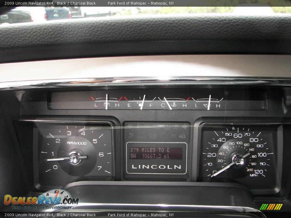 2009 Lincoln Navigator 4x4 Black / Charcoal Black Photo #14