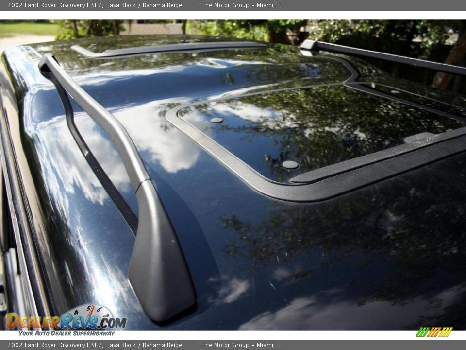 2002 Land Rover Discovery II SE7 Java Black / Bahama Beige Photo #18