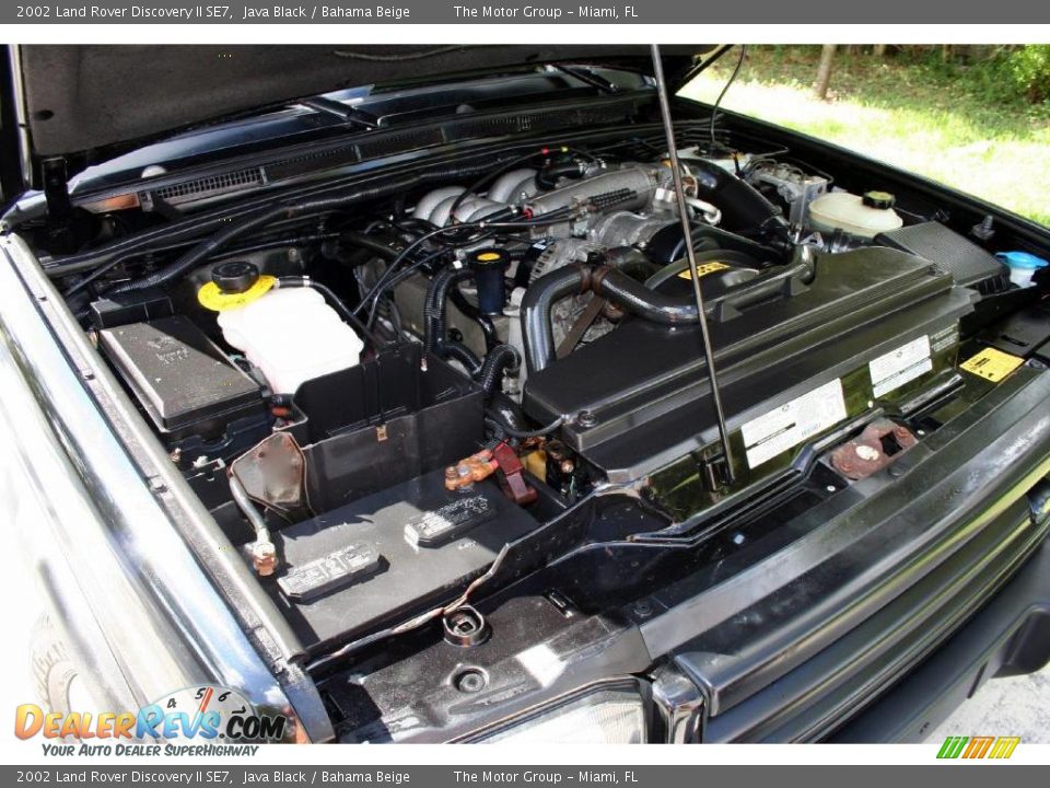 2002 Land Rover Discovery II SE7 Java Black / Bahama Beige Photo #25