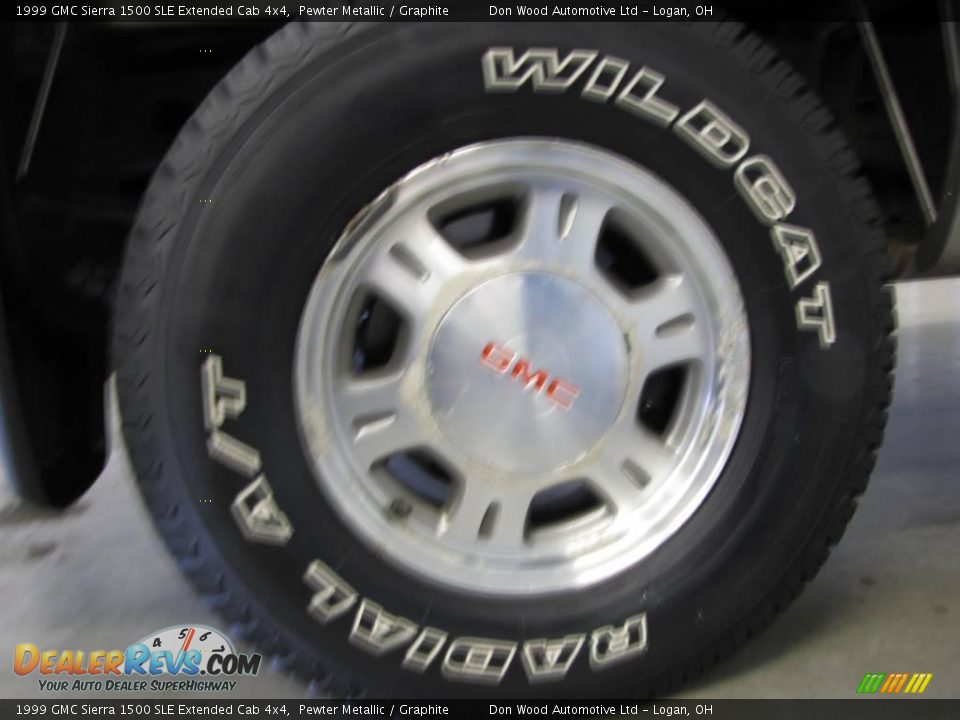 1999 GMC Sierra 1500 SLE Extended Cab 4x4 Pewter Metallic / Graphite Photo #13