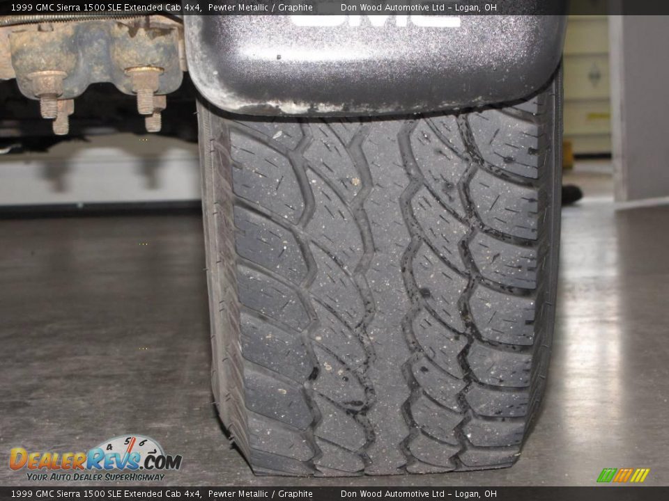 1999 GMC Sierra 1500 SLE Extended Cab 4x4 Pewter Metallic / Graphite Photo #14