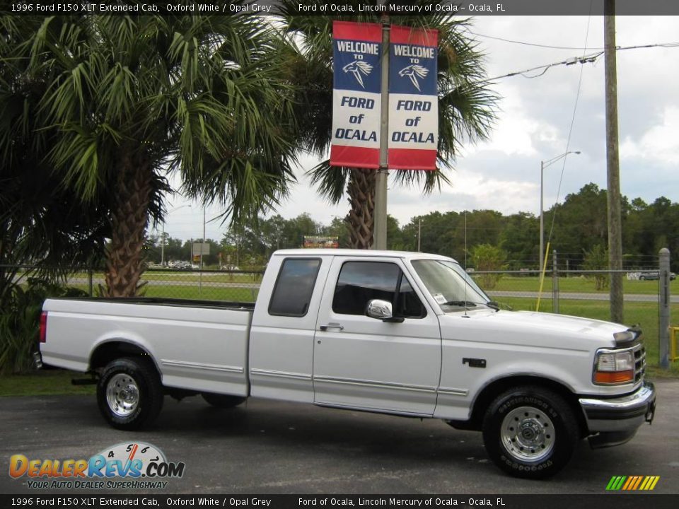 1996 Ford F150 XLT Extended Cab Oxford White / Opal Grey Photo #2