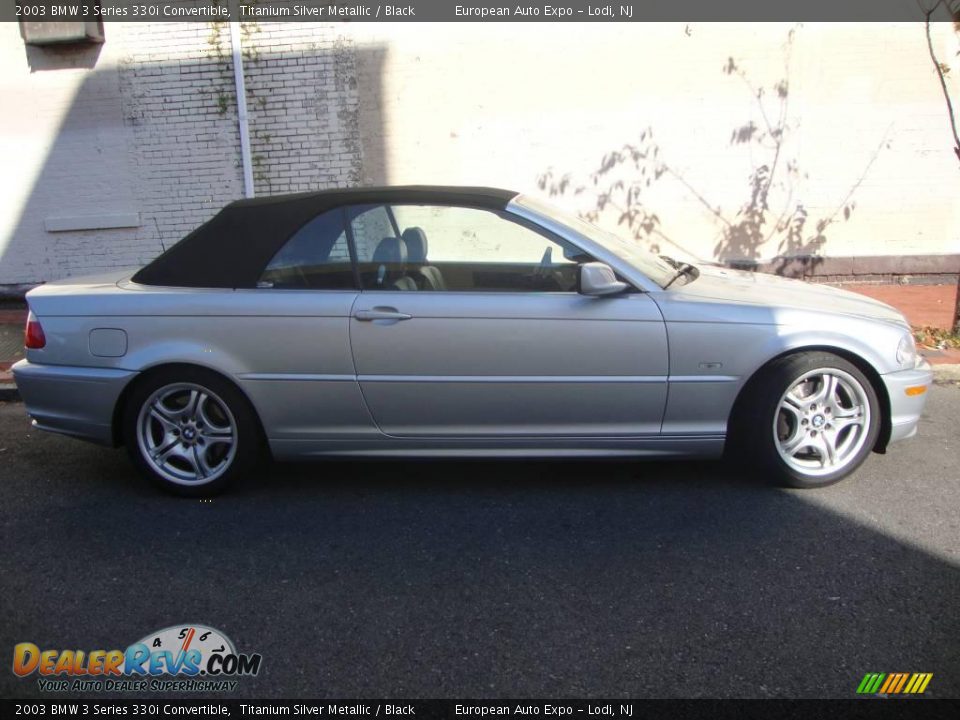 2003 BMW 3 Series 330i Convertible Titanium Silver Metallic / Black Photo #3