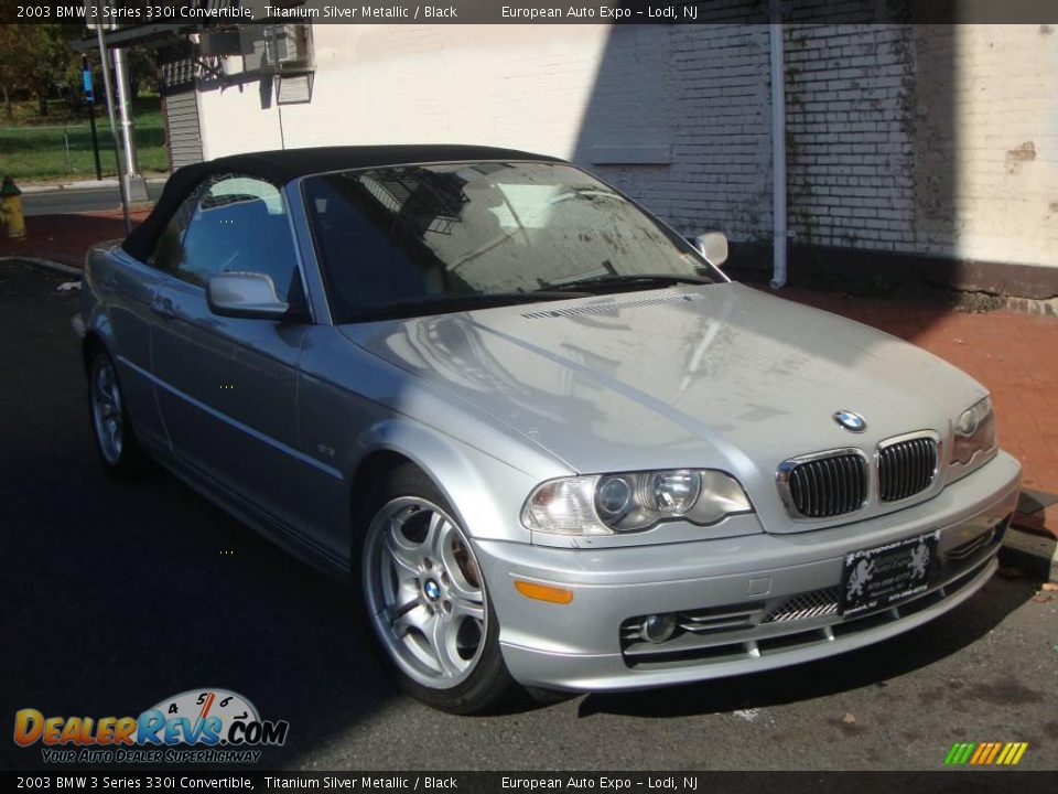 2003 BMW 3 Series 330i Convertible Titanium Silver Metallic / Black Photo #4