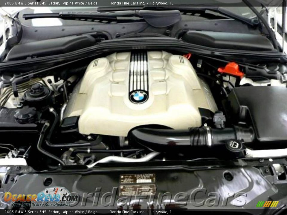 2005 BMW 5 Series 545i Sedan Alpine White / Beige Photo #10