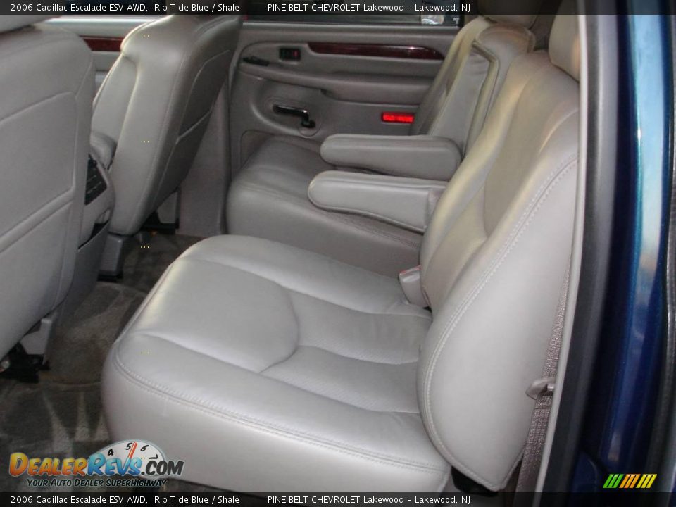 2006 Cadillac Escalade ESV AWD Rip Tide Blue / Shale Photo #9