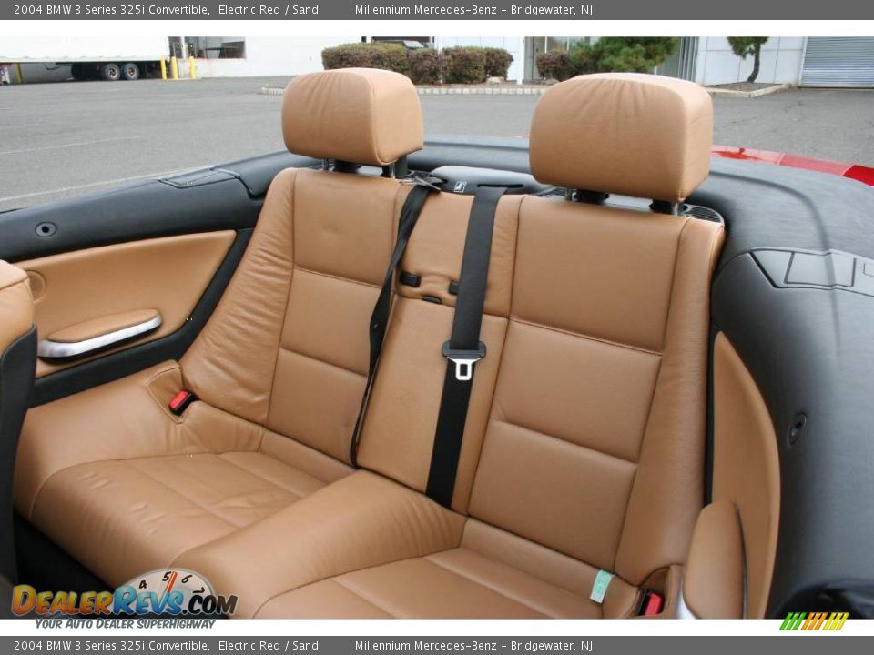 2004 BMW 3 Series 325i Convertible Electric Red / Sand Photo #18