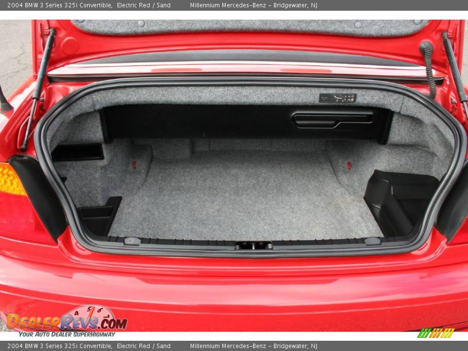 2004 BMW 3 Series 325i Convertible Electric Red / Sand Photo #19