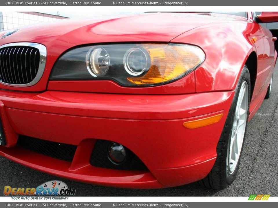 2004 BMW 3 Series 325i Convertible Electric Red / Sand Photo #22