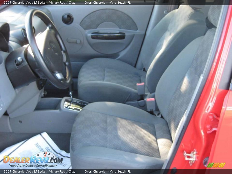 2005 Chevrolet Aveo LS Sedan Victory Red / Gray Photo #7