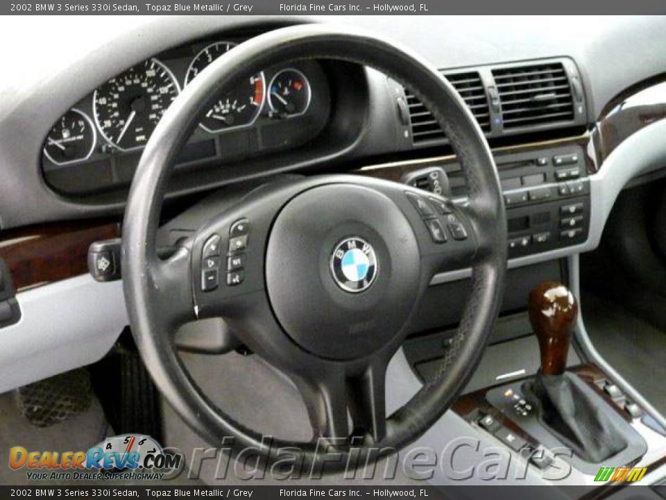 2002 BMW 3 Series 330i Sedan Topaz Blue Metallic / Grey Photo #17