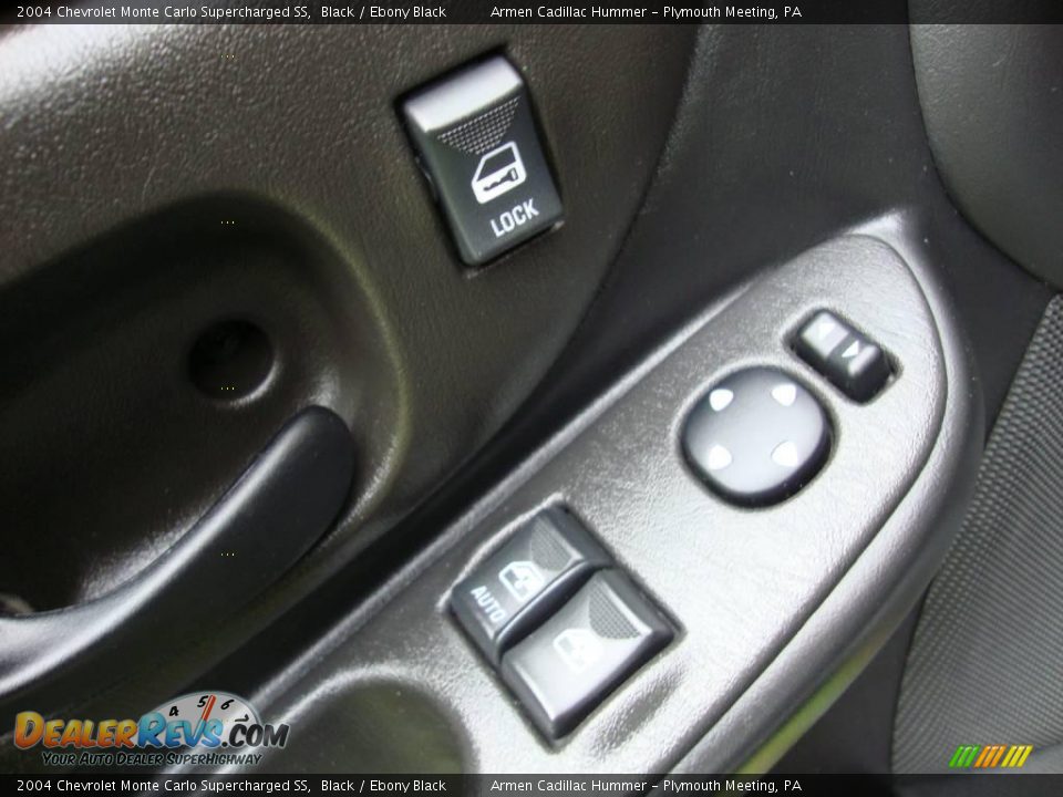 2004 Chevrolet Monte Carlo Supercharged SS Black / Ebony Black Photo #14