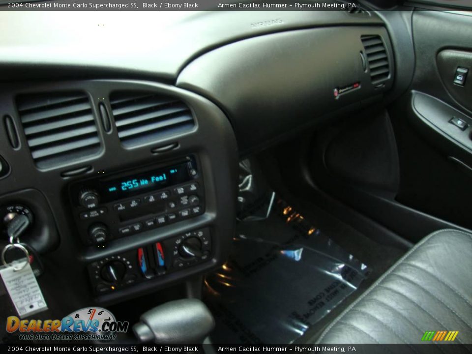 2004 Chevrolet Monte Carlo Supercharged SS Black / Ebony Black Photo #29