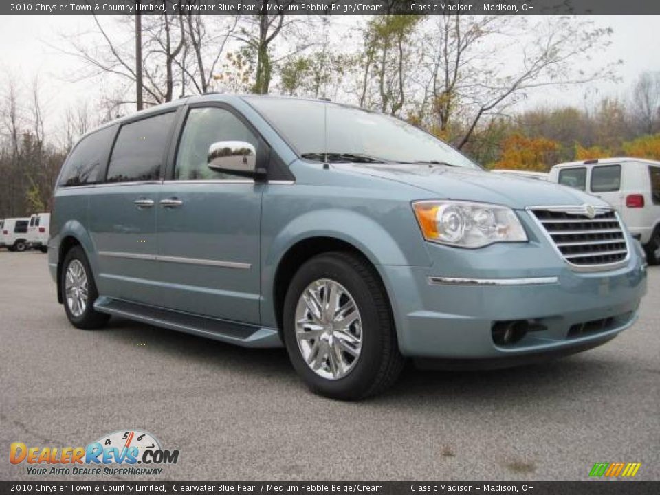 2010 Chrysler Town & Country Limited Clearwater Blue Pearl / Medium Pebble Beige/Cream Photo #3