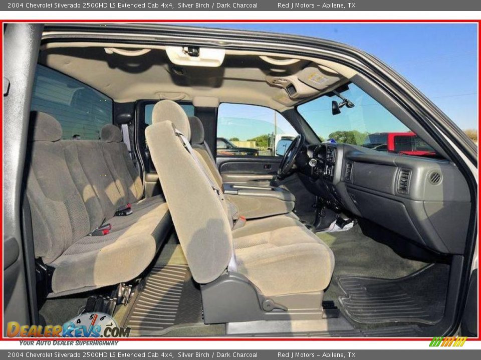 2004 Chevrolet Silverado 2500HD LS Extended Cab 4x4 Silver Birch / Dark Charcoal Photo #20