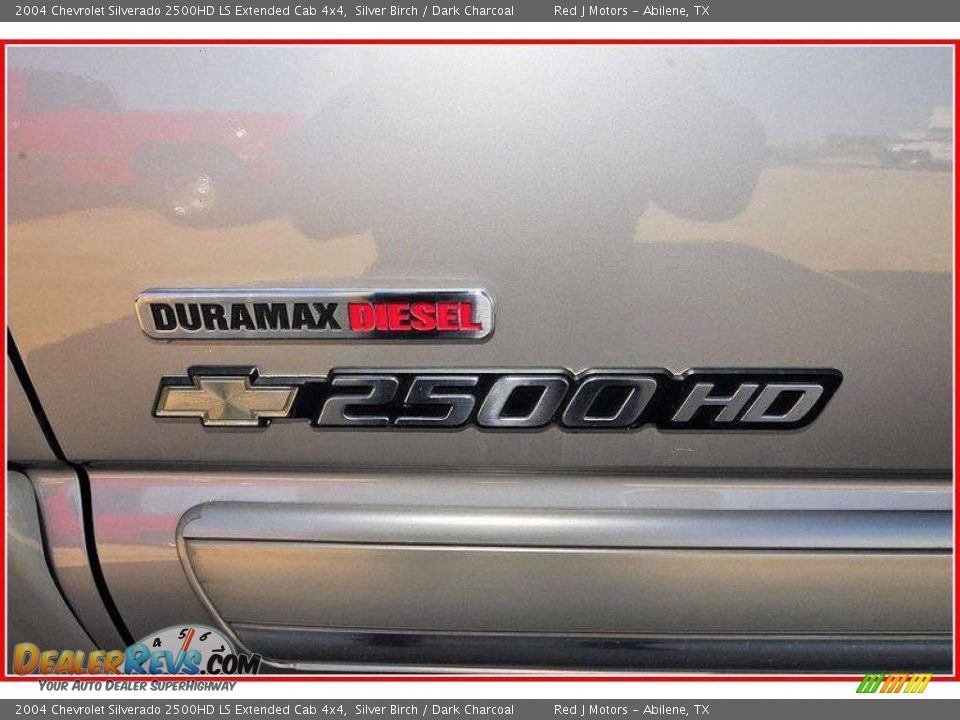 2004 Chevrolet Silverado 2500HD LS Extended Cab 4x4 Silver Birch / Dark Charcoal Photo #25