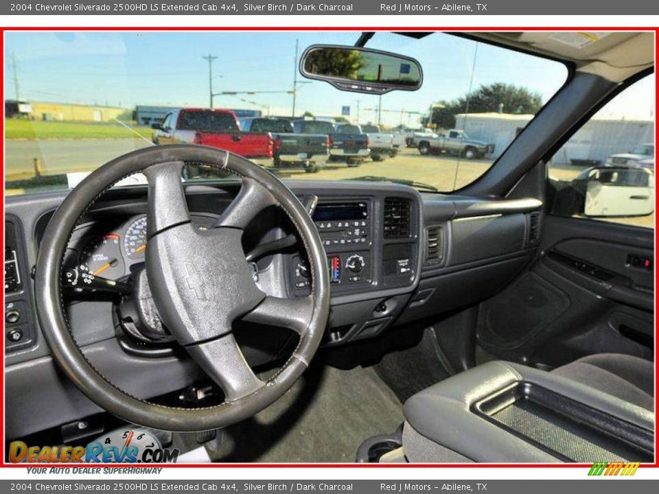 2004 Chevrolet Silverado 2500HD LS Extended Cab 4x4 Silver Birch / Dark Charcoal Photo #27