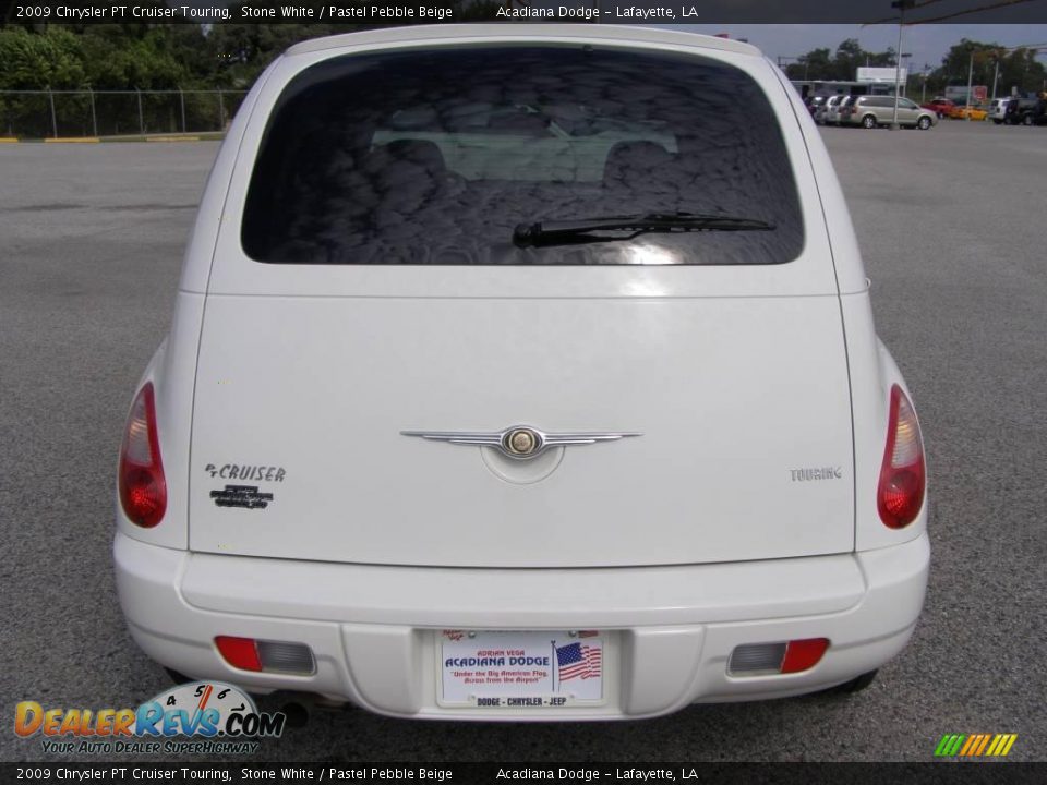 2009 Chrysler PT Cruiser Touring Stone White / Pastel Pebble Beige Photo #4