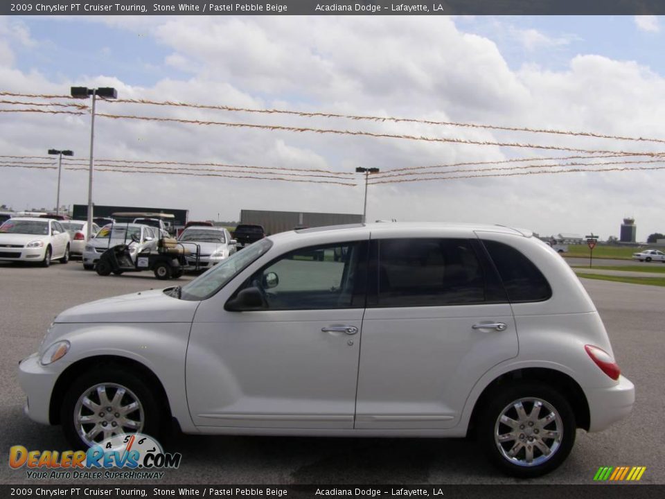 2009 Chrysler PT Cruiser Touring Stone White / Pastel Pebble Beige Photo #6