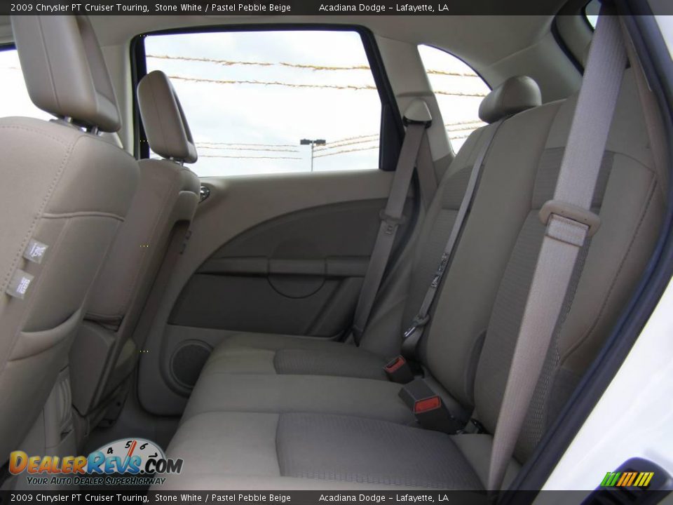 2009 Chrysler PT Cruiser Touring Stone White / Pastel Pebble Beige Photo #10