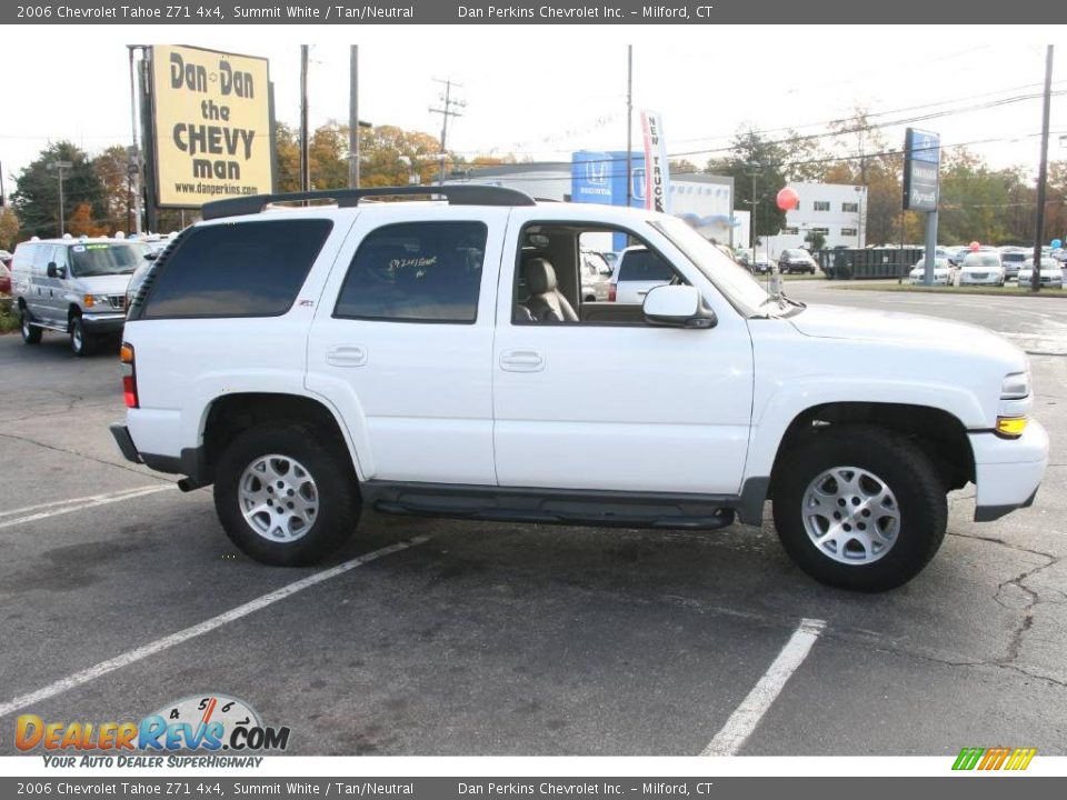2006 Chevrolet Tahoe Z71 4x4 Summit White / Tan/Neutral Photo #4