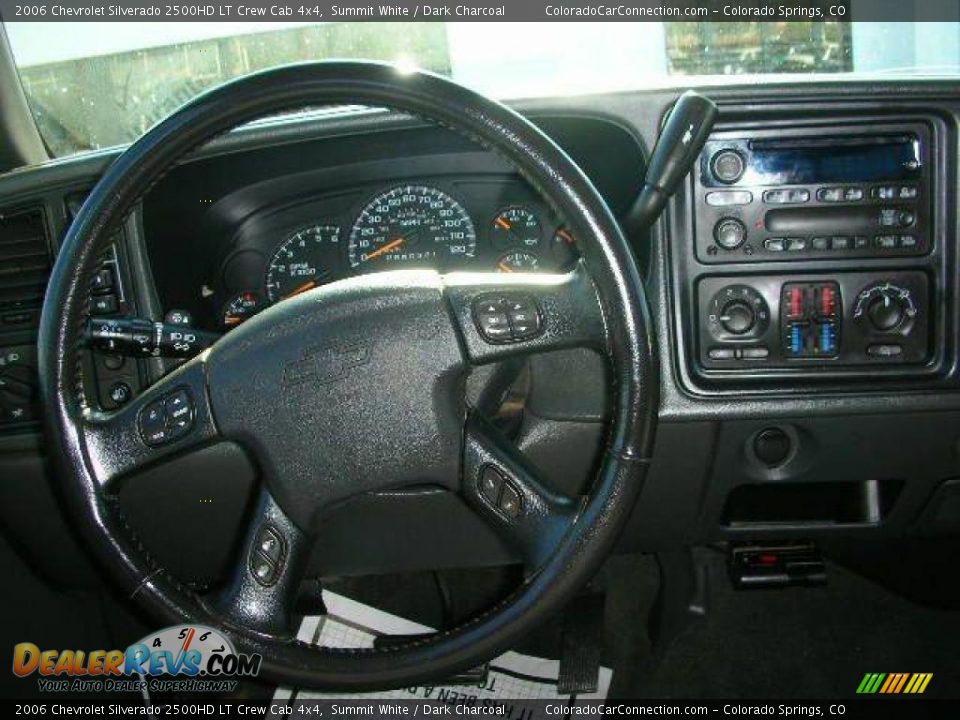2006 Chevrolet Silverado 2500HD LT Crew Cab 4x4 Summit White / Dark Charcoal Photo #3