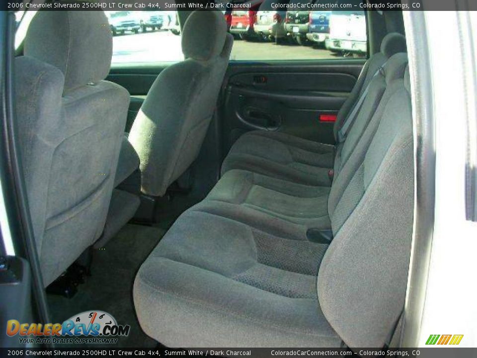 2006 Chevrolet Silverado 2500HD LT Crew Cab 4x4 Summit White / Dark Charcoal Photo #4