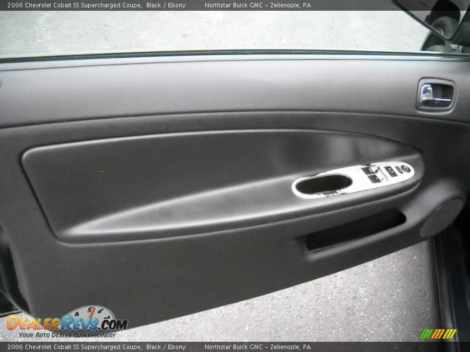2006 Chevrolet Cobalt SS Supercharged Coupe Black / Ebony Photo #6