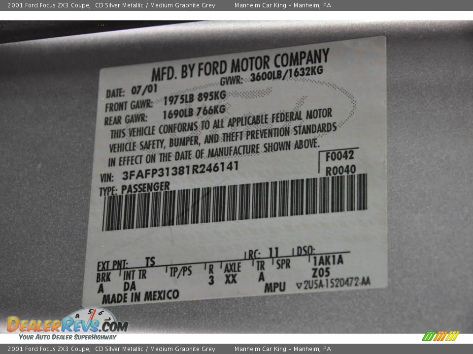 2001 Ford Focus ZX3 Coupe CD Silver Metallic / Medium Graphite Grey Photo #10