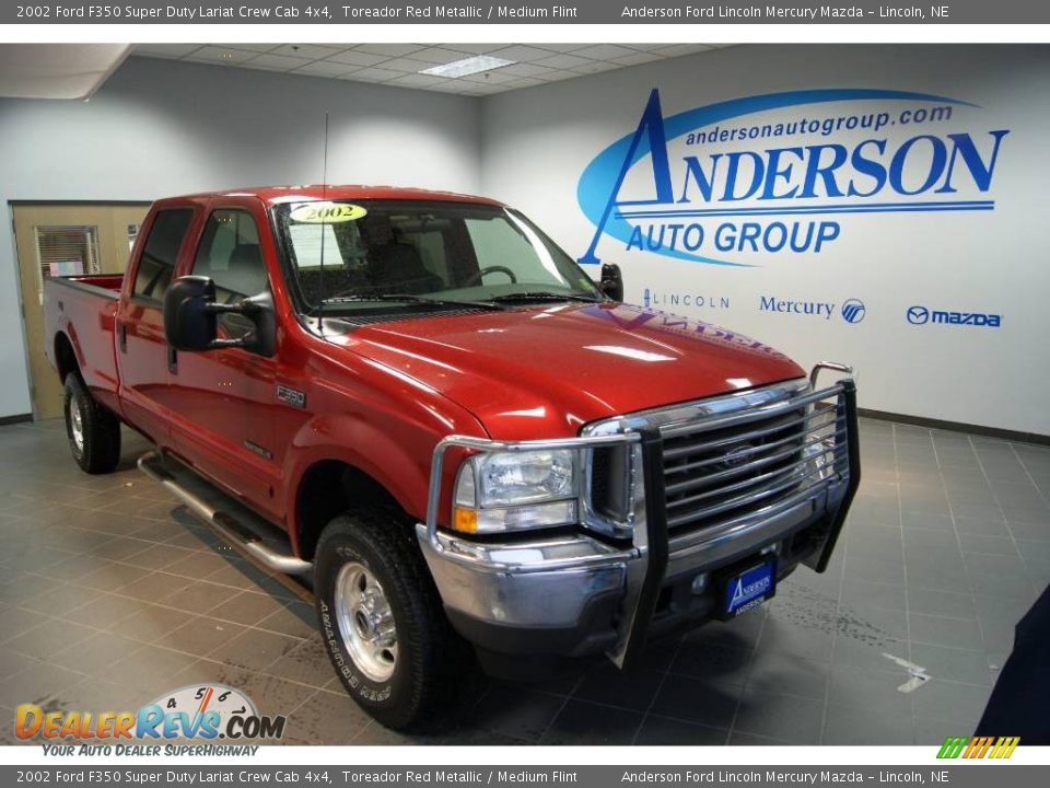 2002 Ford F350 Super Duty Lariat Crew Cab 4x4 Toreador Red Metallic / Medium Flint Photo #1