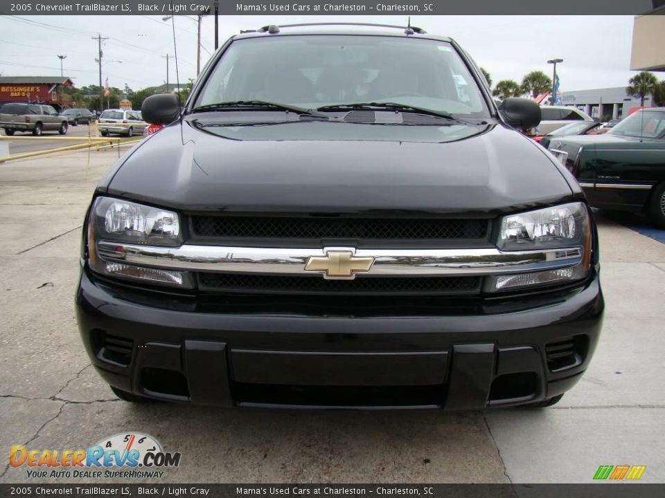 2005 Chevrolet TrailBlazer LS Black / Light Gray Photo #3