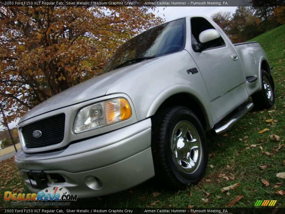 2003 Ford F150 XLT Regular Cab Silver Metallic / Medium Graphite Grey Photo #2