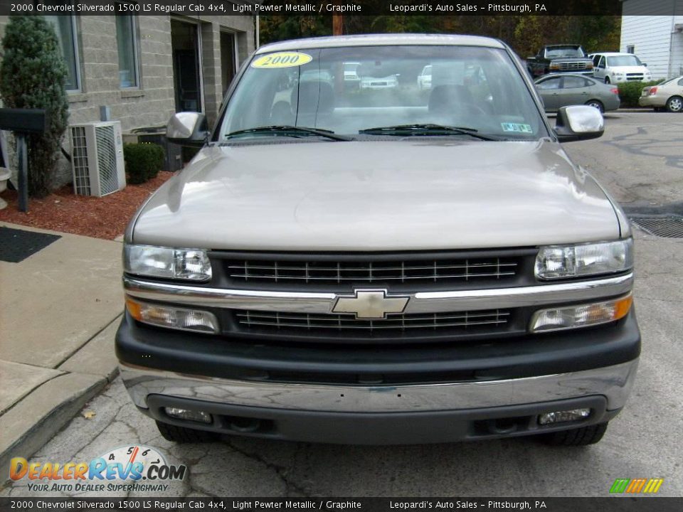 2000 Chevrolet Silverado 1500 LS Regular Cab 4x4 Light Pewter Metallic / Graphite Photo #7